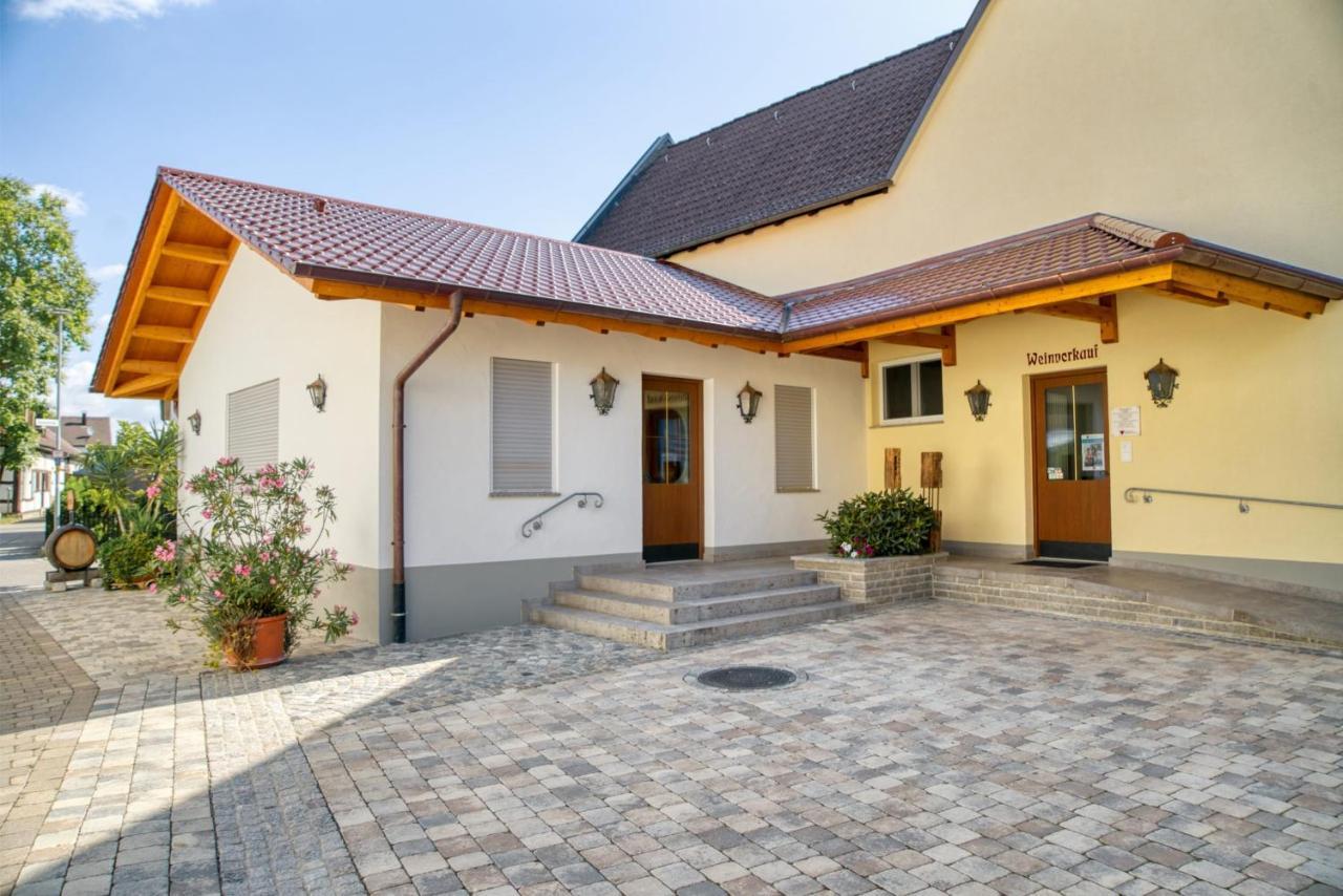 באד פרידריכסהל Gaestehaus Weingut Politschek מראה חיצוני תמונה